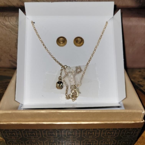 Monet necklace and earrings - Picture 4 of 6